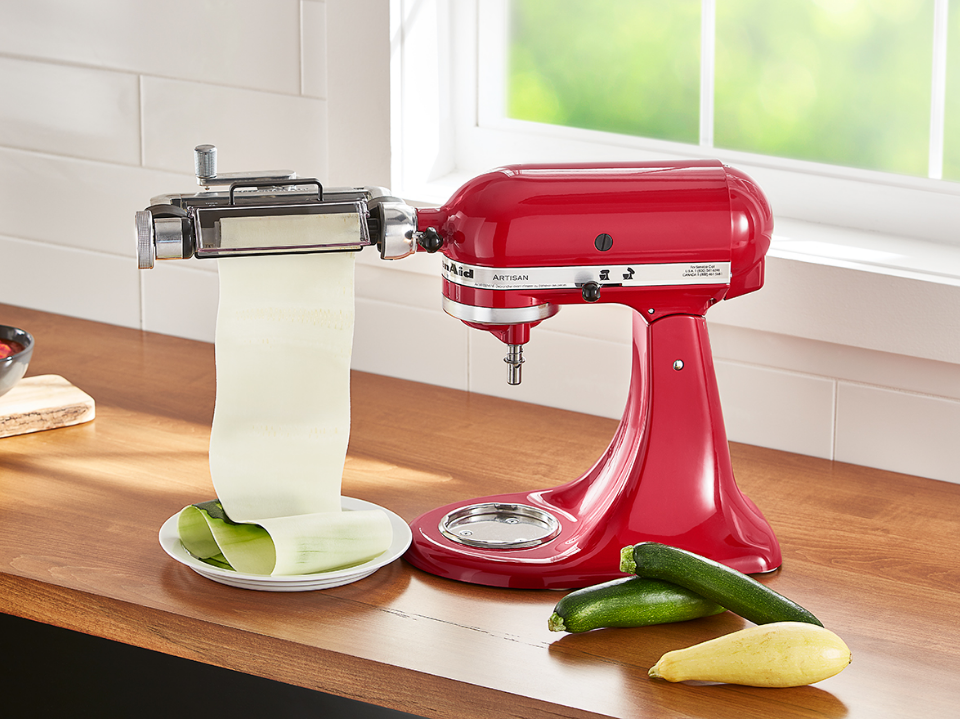 Mixer Attachments Vegetable-Sheet-Cutter With Zucchini