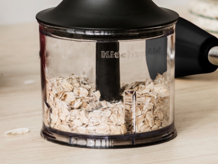 product-tips-cordless-go-hand-blender-make-granola