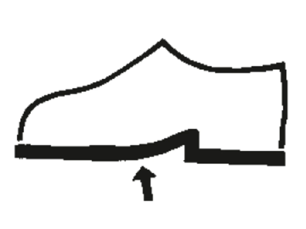 Illustration eines Schuhs mit Absatz, der durch einen Pfeil auf die erhöhte Sohle hinweist. Illustration eines Schuhs mit Absatz, der durch einen Pfeil auf die erhöhte Sohle hinweist.