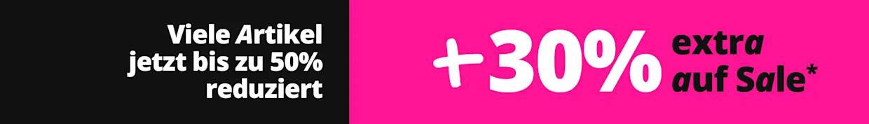 Eine Werbeanzeige mit dem Text 'Viele Artikel jetzt bis zu 50% reduziert +30% extra auf Sale*'. Der Hintergrund ist zweigeteilt: Links schwarz mit weißem Text, rechts pink mit schwarzem und weißem Text.