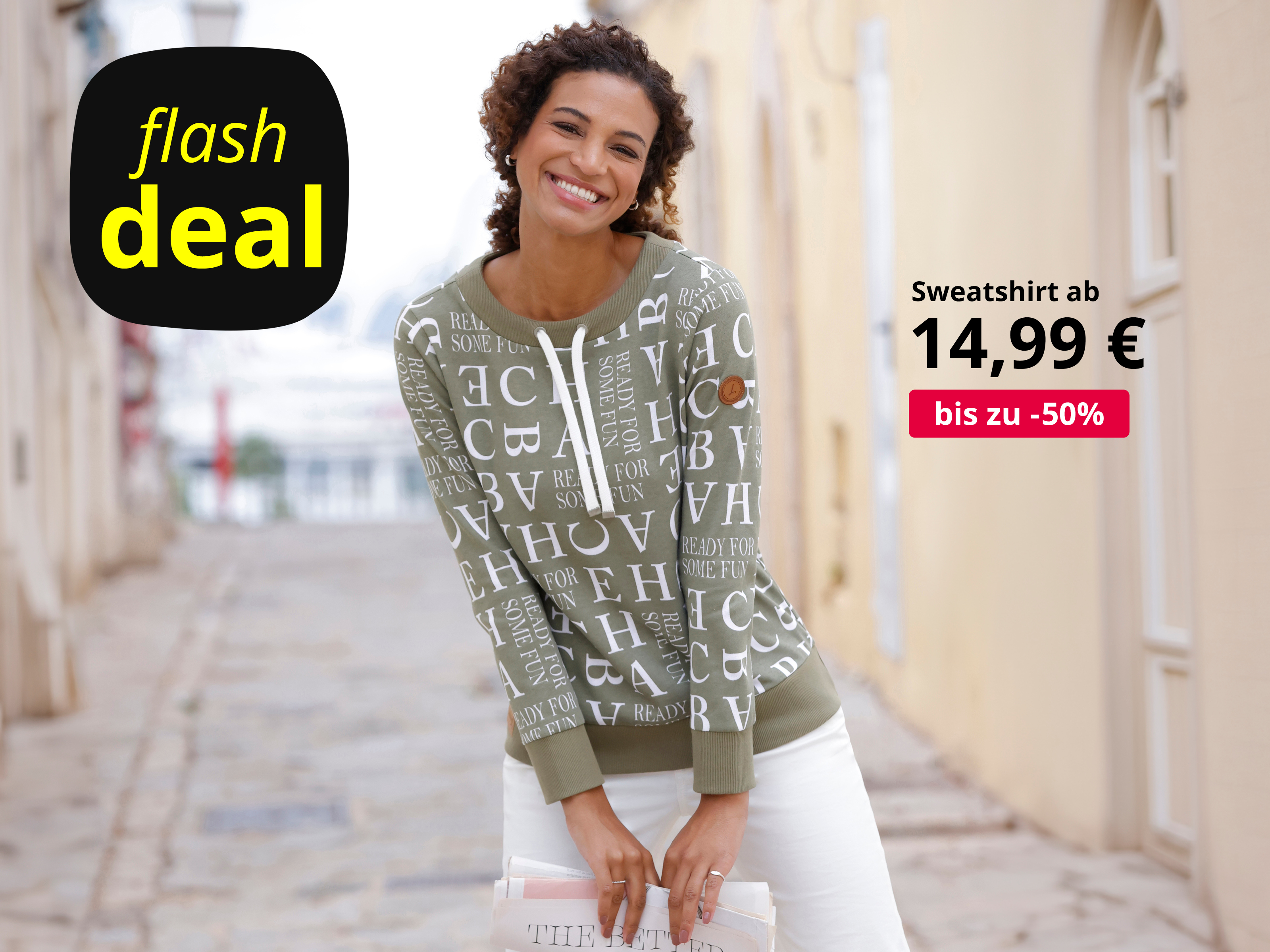 Werbebanner mit Model in hellkhakifarbenem Sweatshirt mit Letteringprint und Text: Flashdeal, Sweatshirt ab 19,99€, bis zu -30% plus Icon mit 15fach Punkten bei Payback