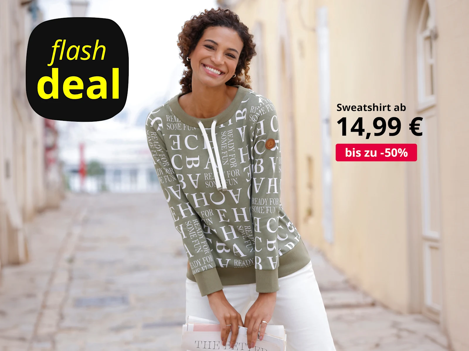 Werbebanner mit Model in hellkhakifarbenem Sweatshirt mit Letteringprint und Text: Flashdeal, Sweatshirt ab 19,99€, bis zu -30% plus Icon mit 15fach Punkten bei Payback