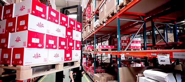 guardando-palets-con-packaging-605x270