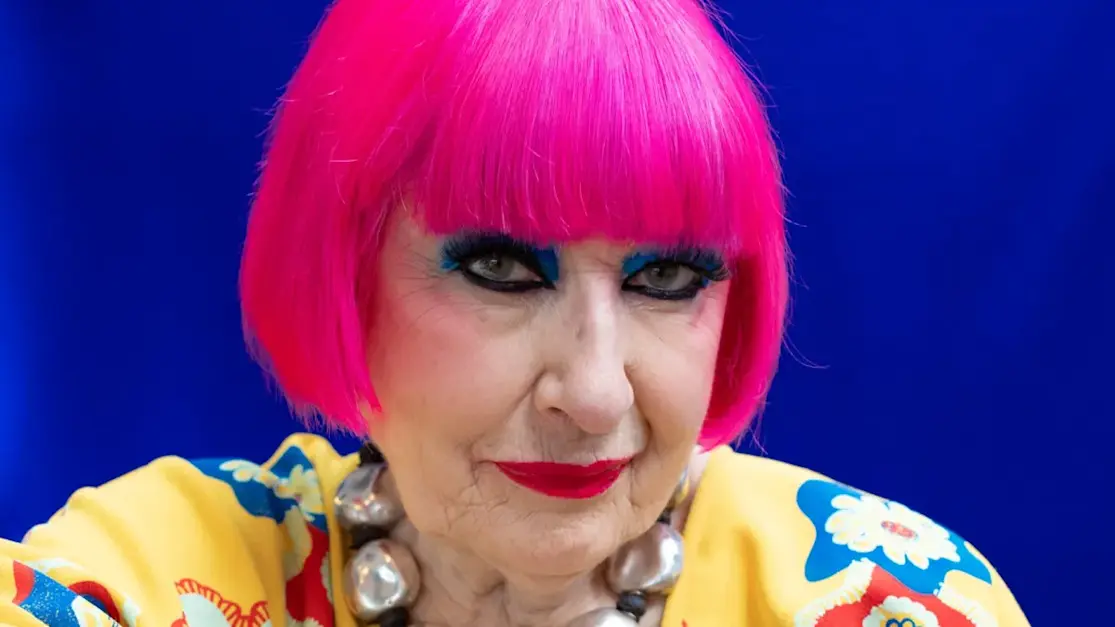 At London Bridge | The ICONIC Zandra Rhodes at The Fashion & Textile Museum