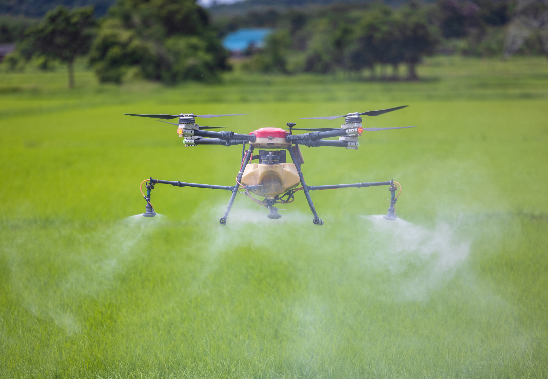 Drones, robots, and AI shape a green future with fewer chemicals on courses - cover image