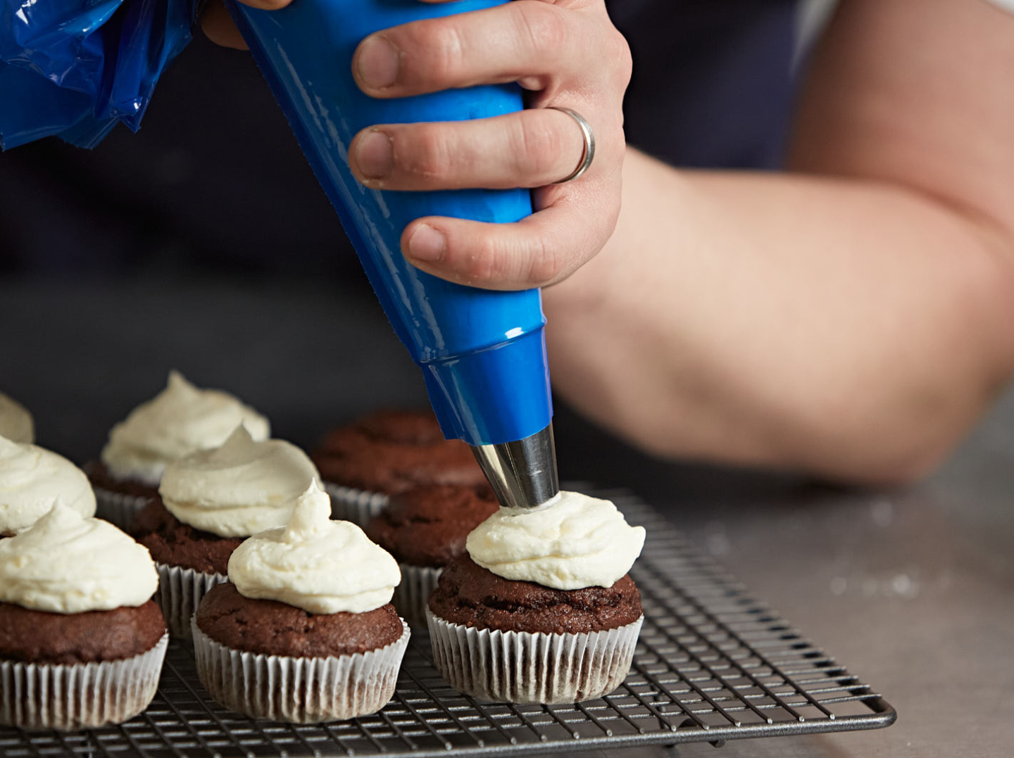Sweet on the Move - Banner