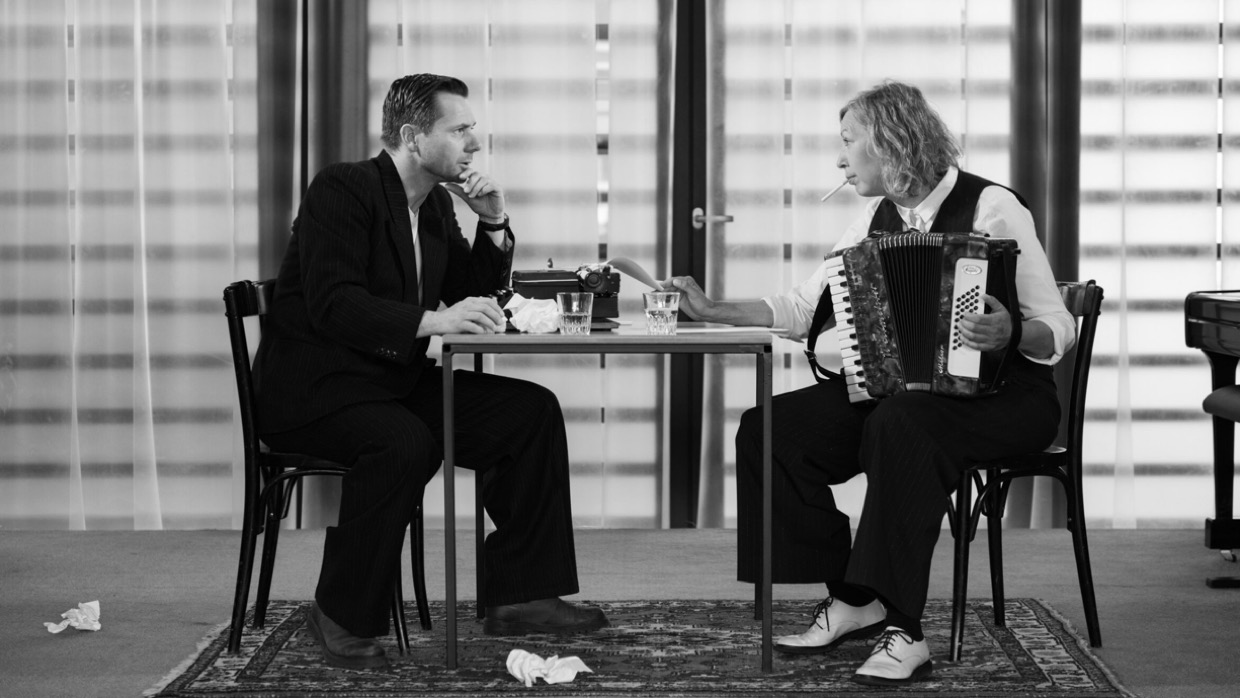 Lieder-im-Gluck-brecht-weil