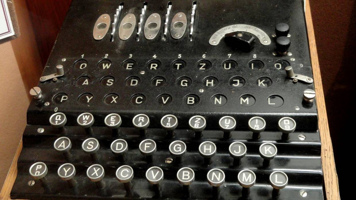 Fundstück: Enigma-Code Header
