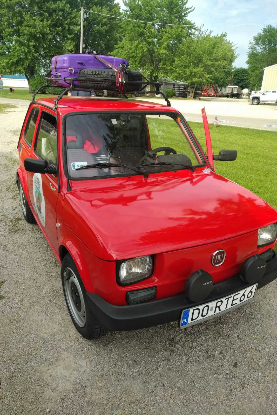 Maluszek pod chatką coca-coli w Gardner