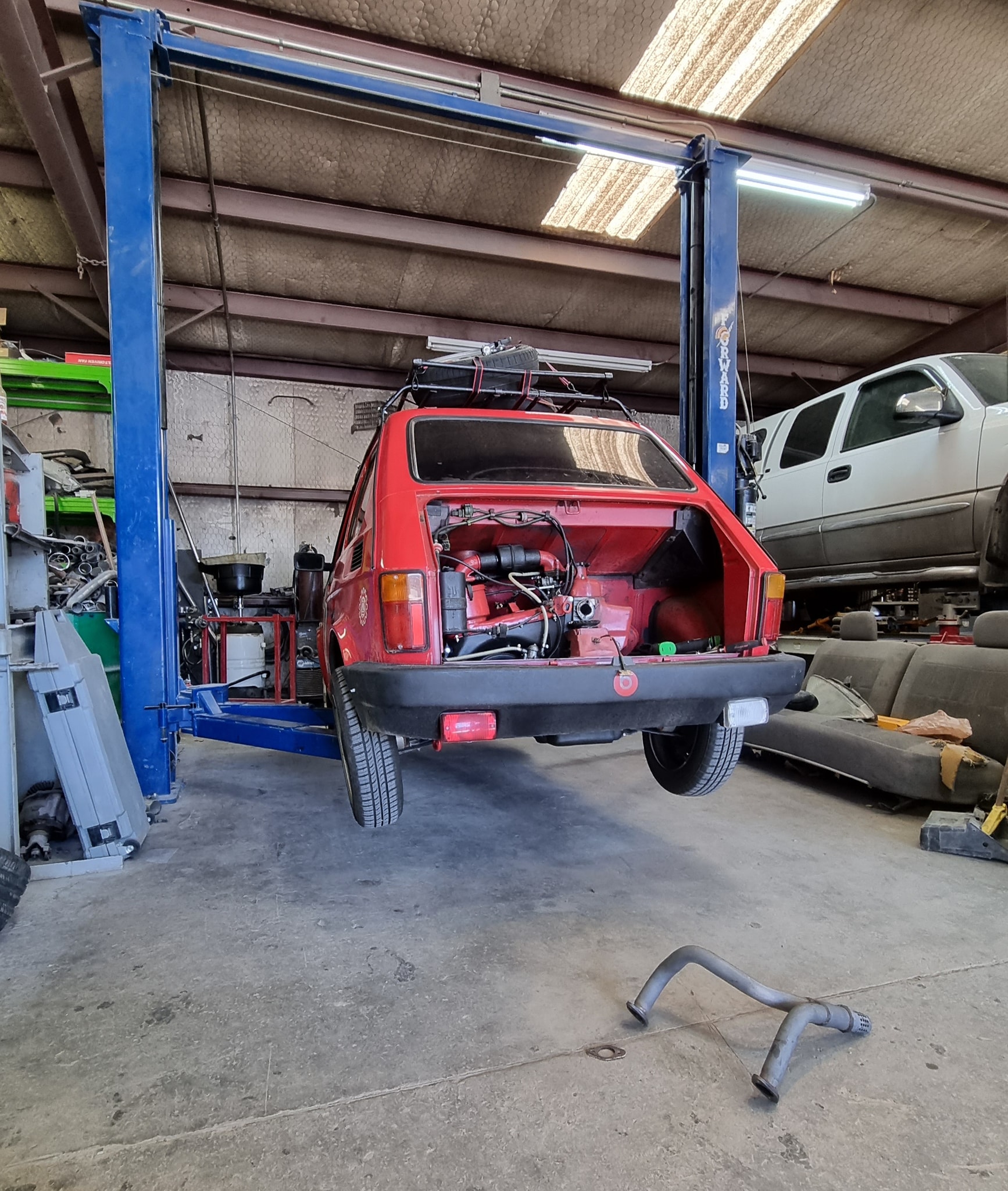 Maluszek w warsztacie w Grants