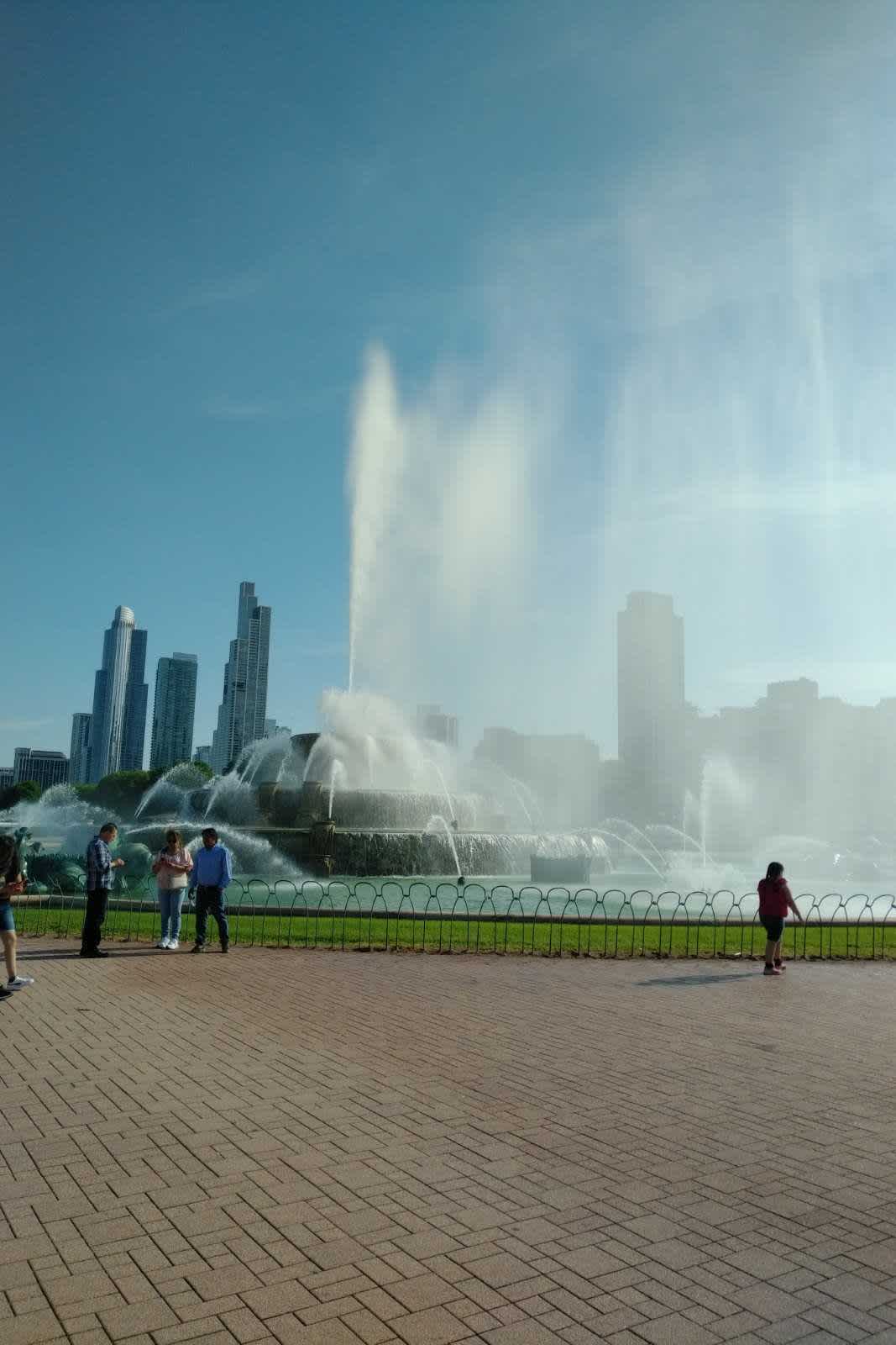 Chicago Downtown -  pamiętacie "Świat wg Bundych" ? To fontanna z czołówki serialu.