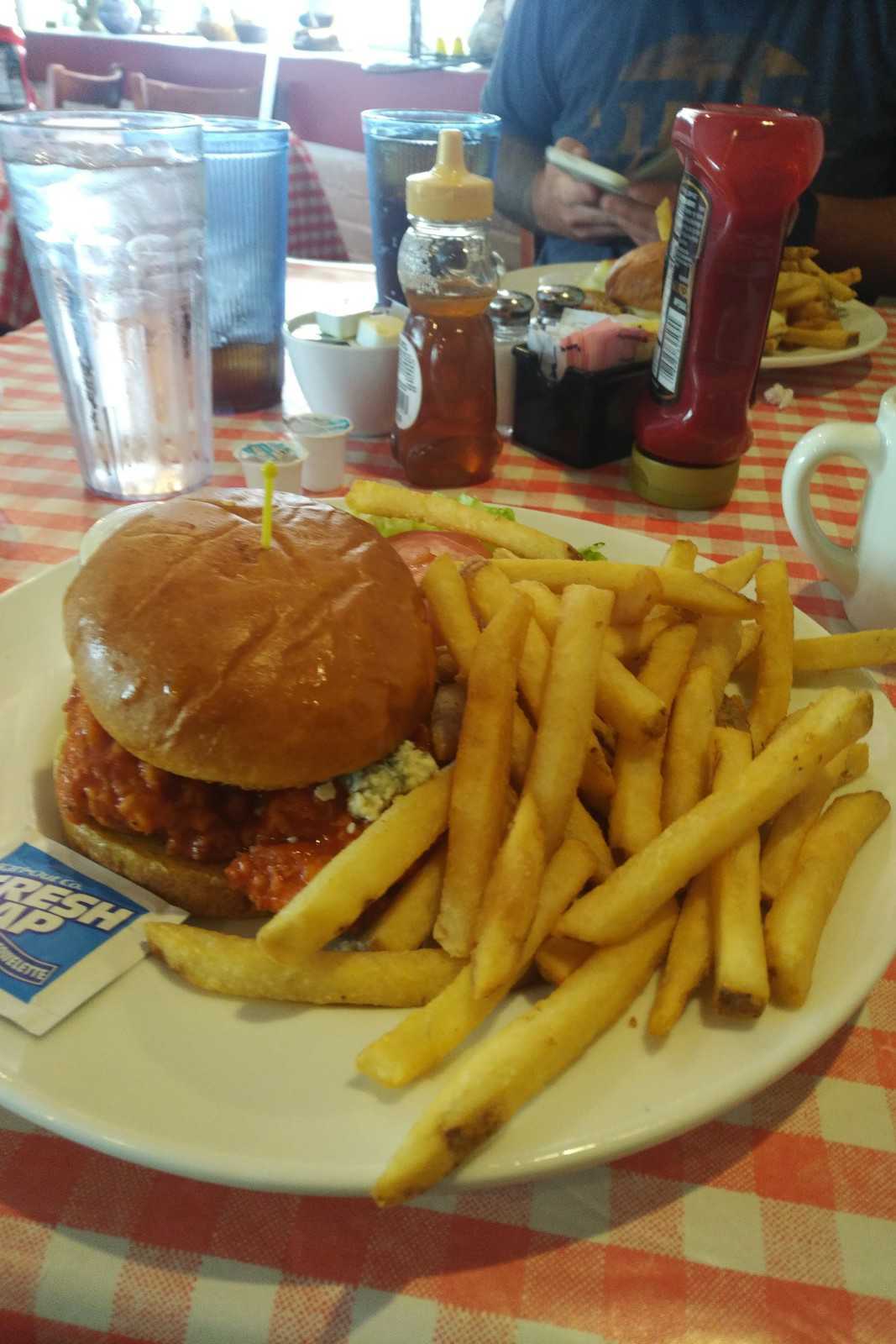 Dell Rhea Chicken Basket