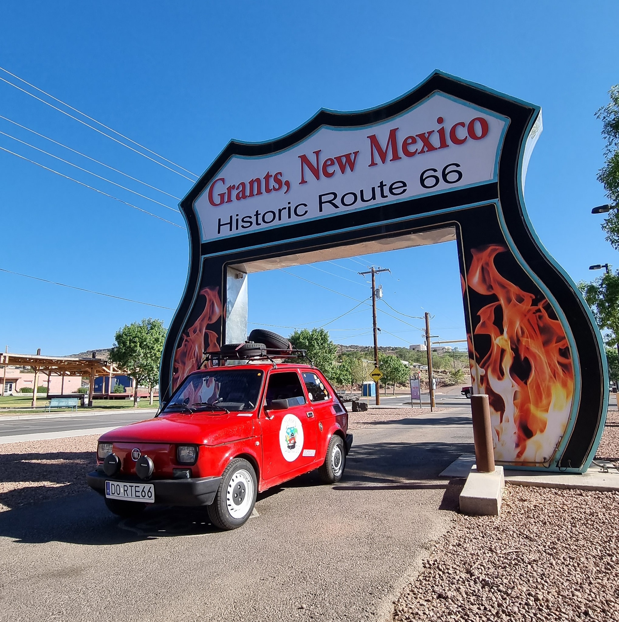 Znak route 66 w Grants