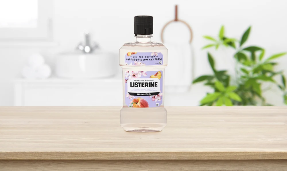 Listerine® Cherry Blossom and Peach Mouthwash