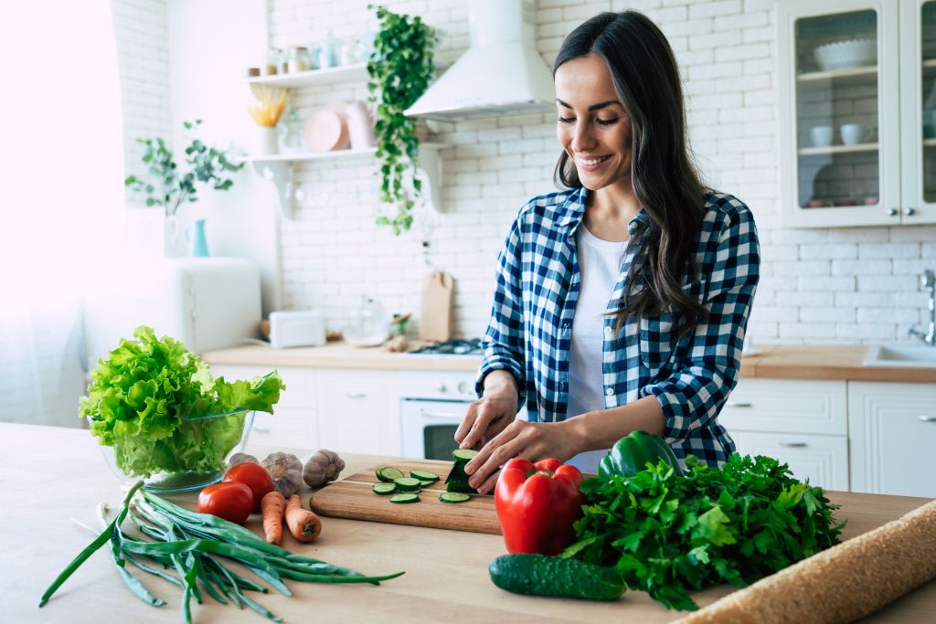 24 Easy Ways To Eat More Vegetables - Hero image