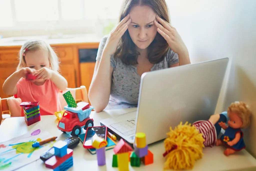 Could You Be Experiencing Parental Burnout? - Picture Panel 2 - Desktop