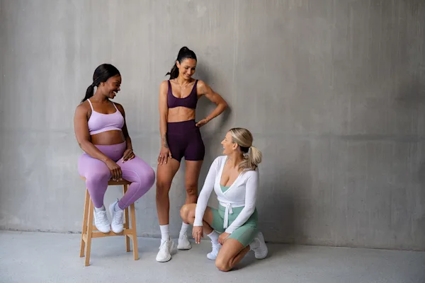 Sarah Smith training women