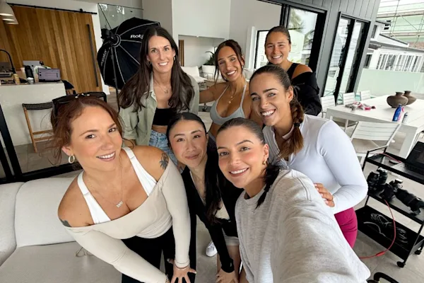 Kayla Itsines & Sweat Team BTS Strength with Kayla