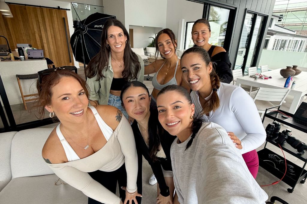Kayla Itsines & Sweat Team BTS Strength with Kayla