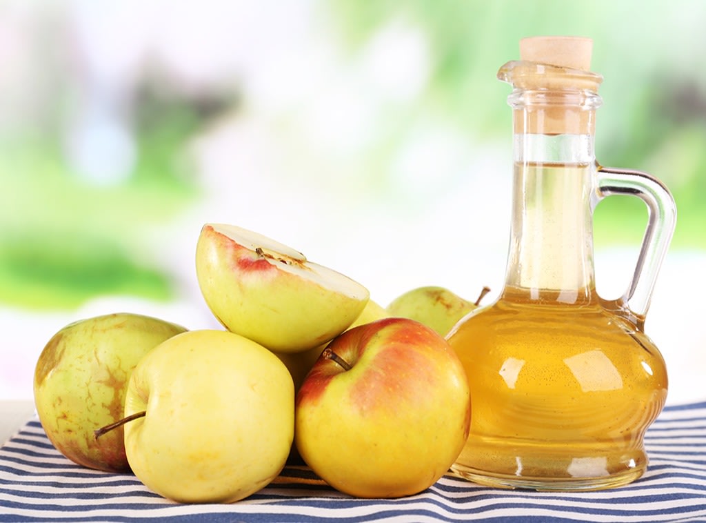 Great Ways To Use Apple Cider Vinegar - Hero image