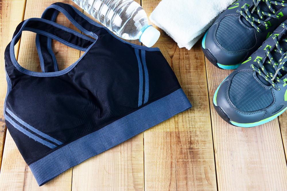 What To Look For In Workout Clothes - Hero image