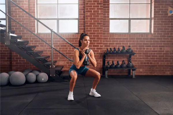 How To Squat: Your Essential Guide To Proper Squat Form - Hero image