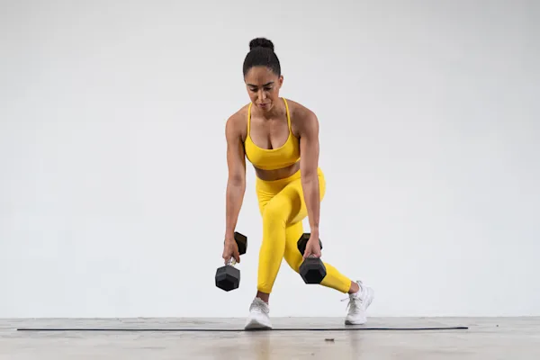 Britany Williams curtsey lunge
