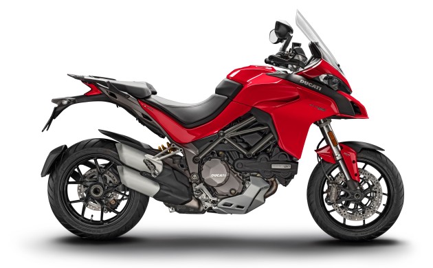 ツアラーの頂点へ：ムルティストラーダが切り拓く新境地 | DUCATI