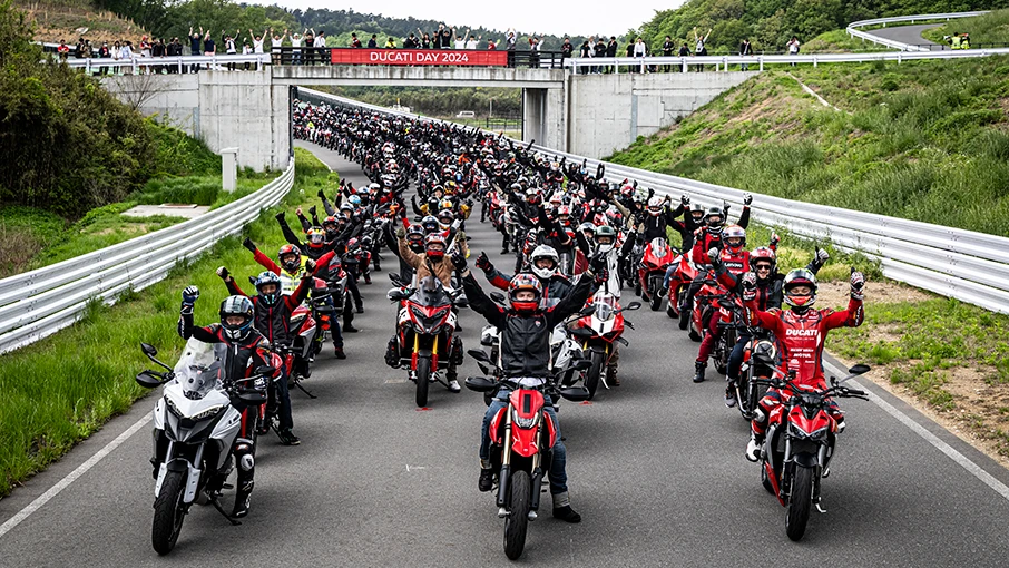 Ducati 90周年記念ボールペン ドゥカティ（DUCATI） ボールペン・万年筆 / ビジュー・ワタナベ