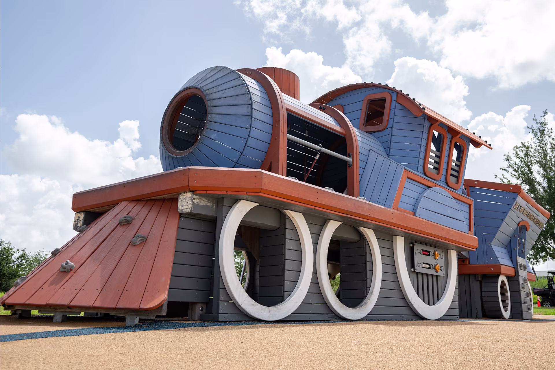 Bonnet Springs Park - Image 11