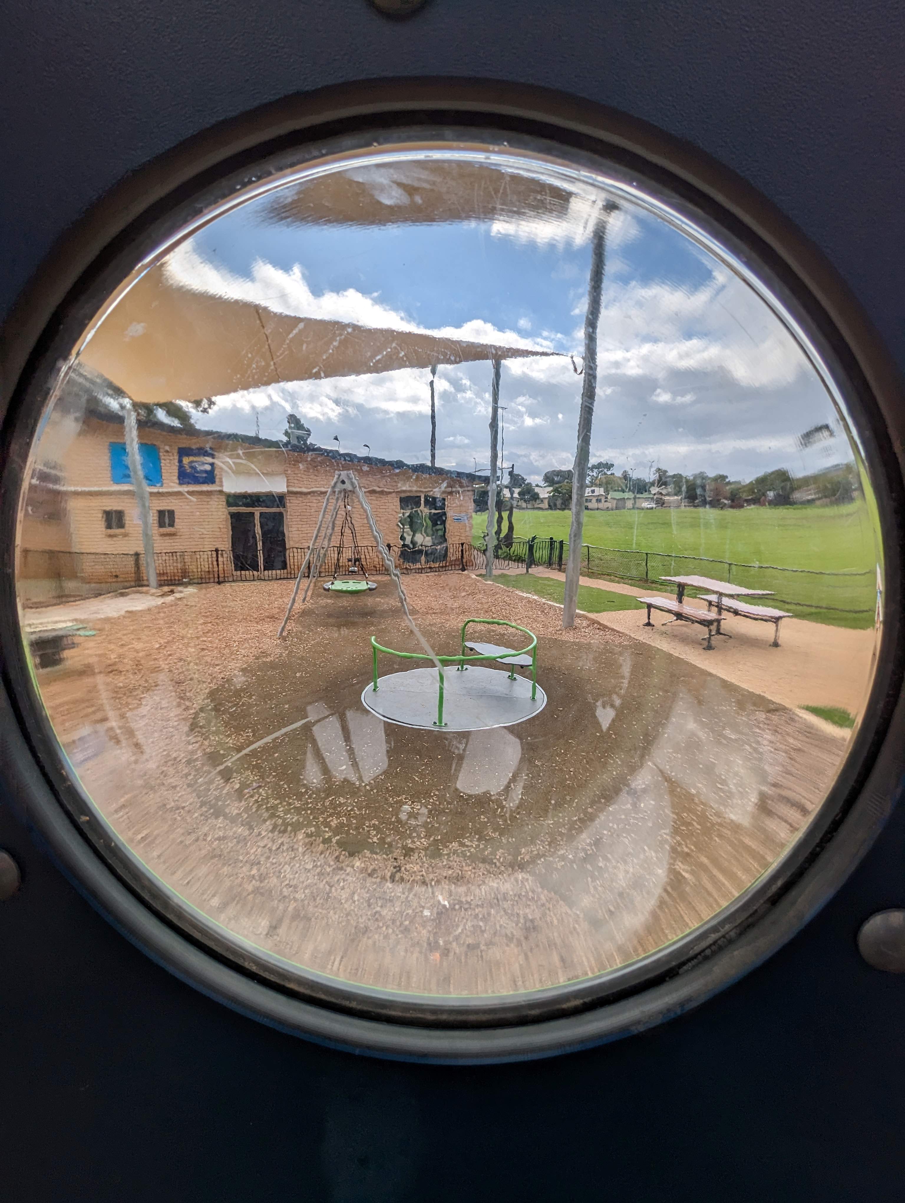 Price Memorial Oval Playground - Image 6