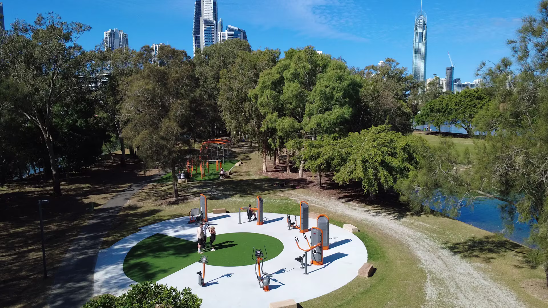 HOTA Parklands Outdoor Gym 