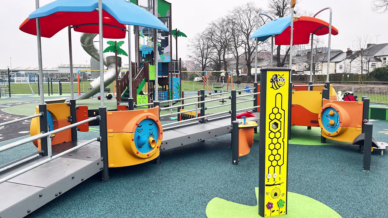 Victoria Park, Reading Borough Council - media 1