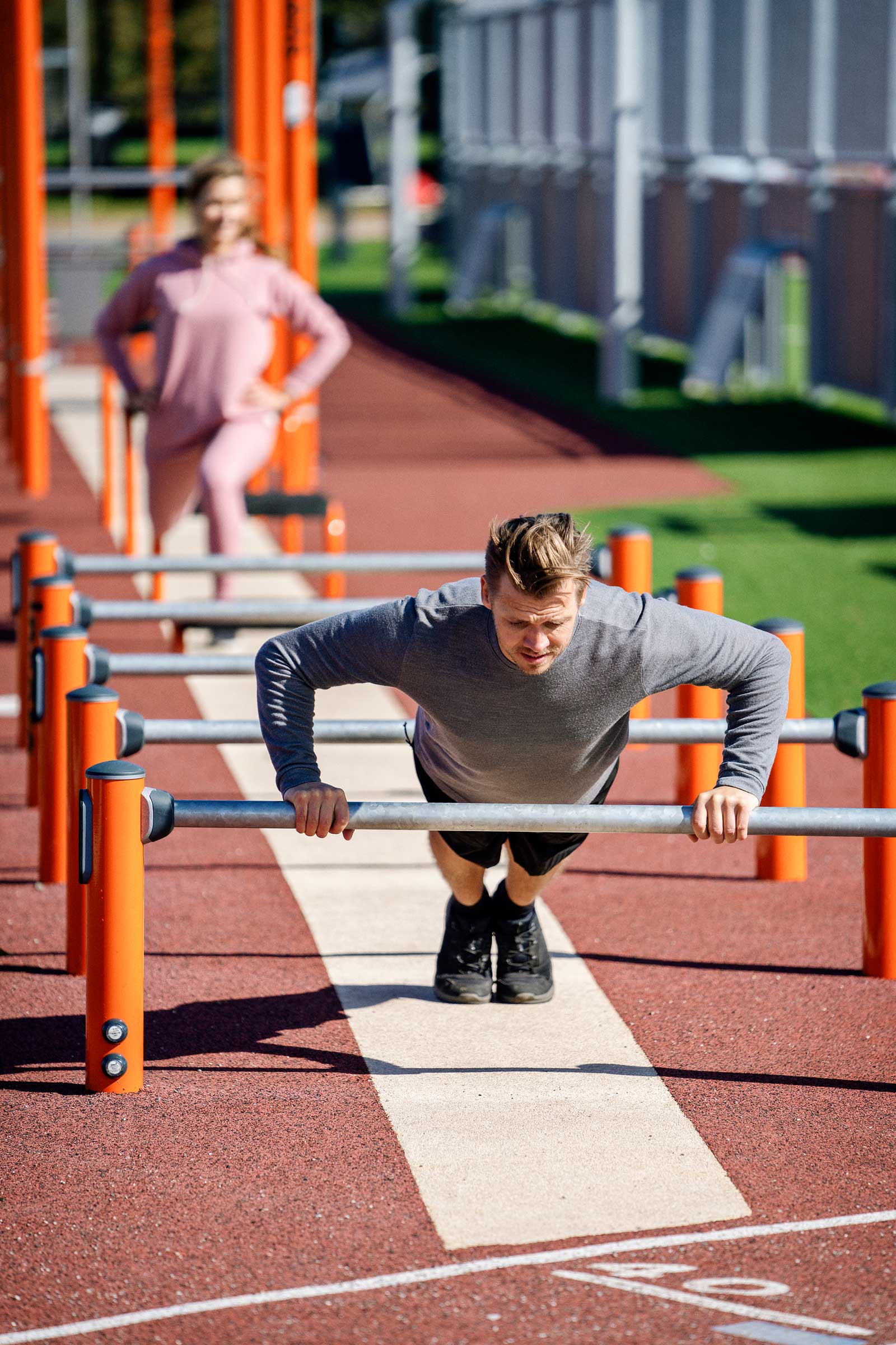 FSW211 obstaclecourse DK Sydbyens-bevægelsespark-with-people ID-809FA2F6 3974