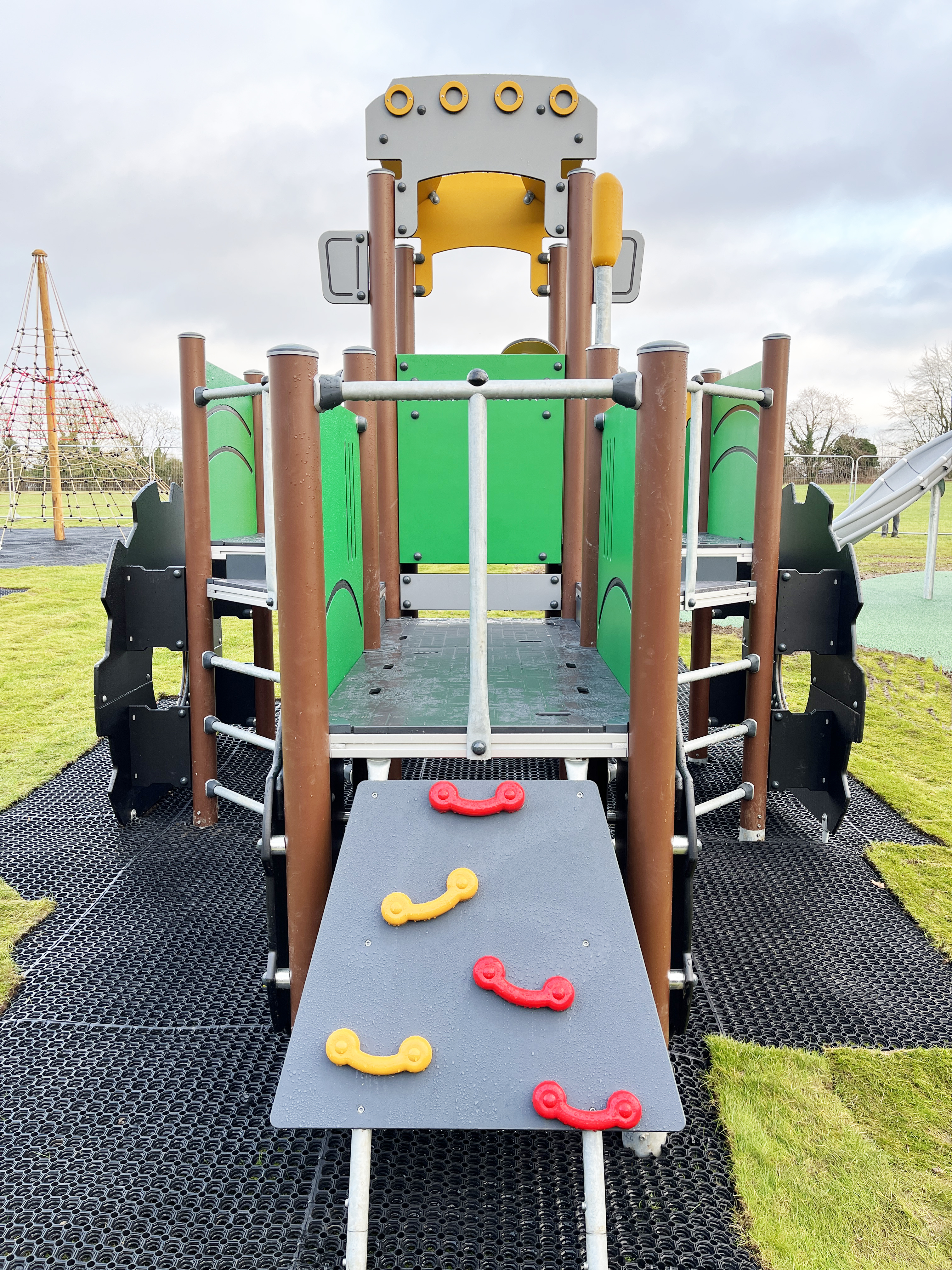 Souldern Recreation Ground - image 2