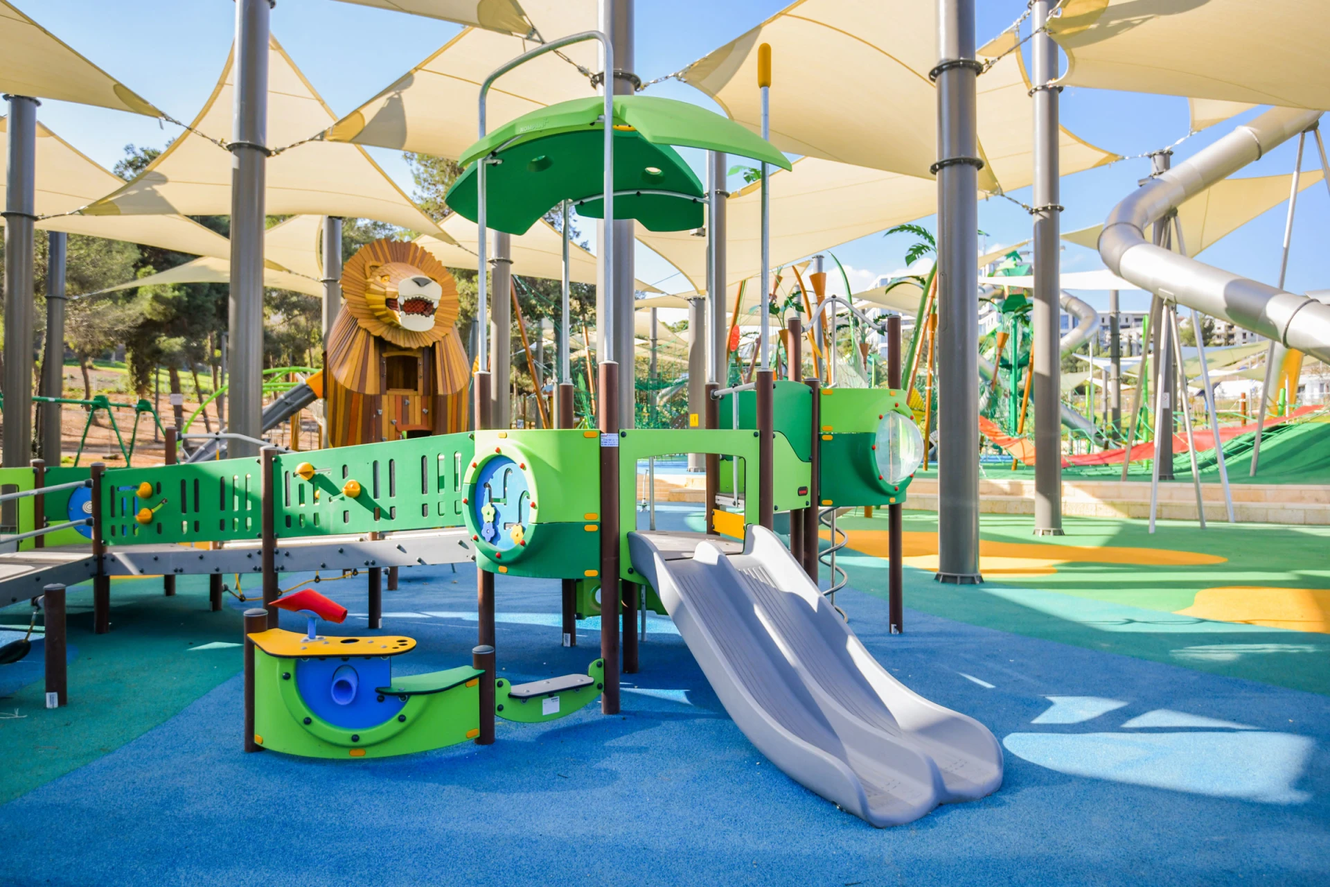 playground systems for toddlers in Jerusalem Sacher park