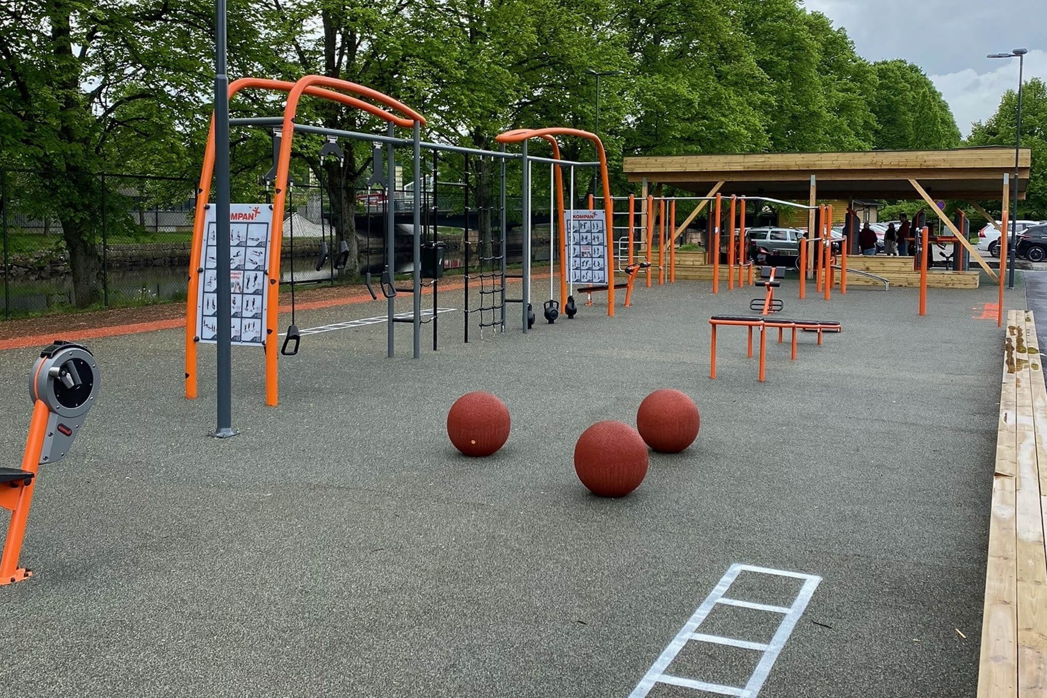 Outdoor gym costs 4. landscaping (1)