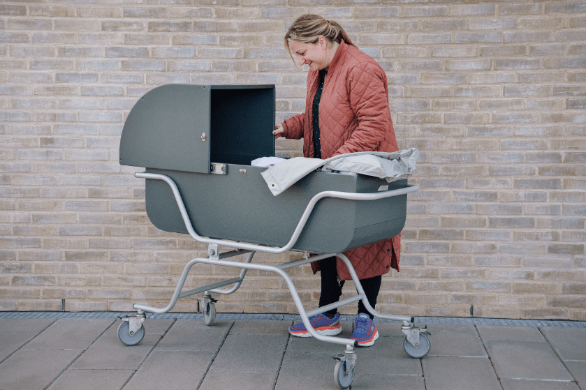 KOMPAN 220411 FURNITURE HORSENS 7097 Krybbe & barnevogne
