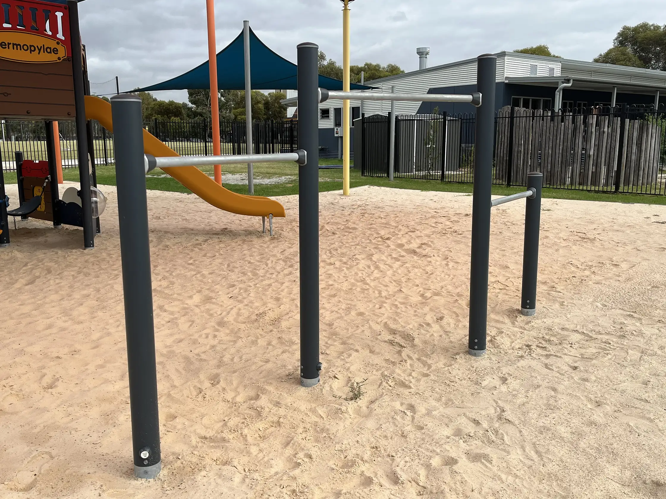 Dallas Brooks Community Primary School  - Picture gallery 