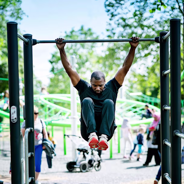Zweck des Spielplatzes oder der Fitnessanlage