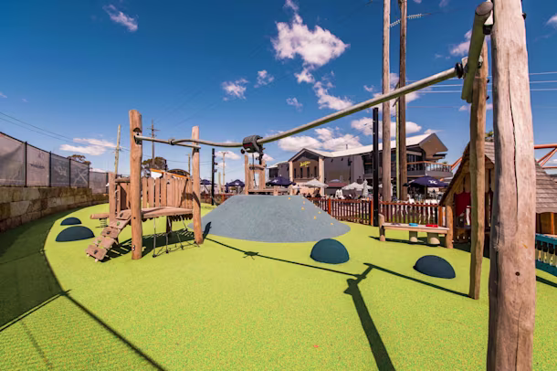 Log Cabin Hotel, Penrith - image