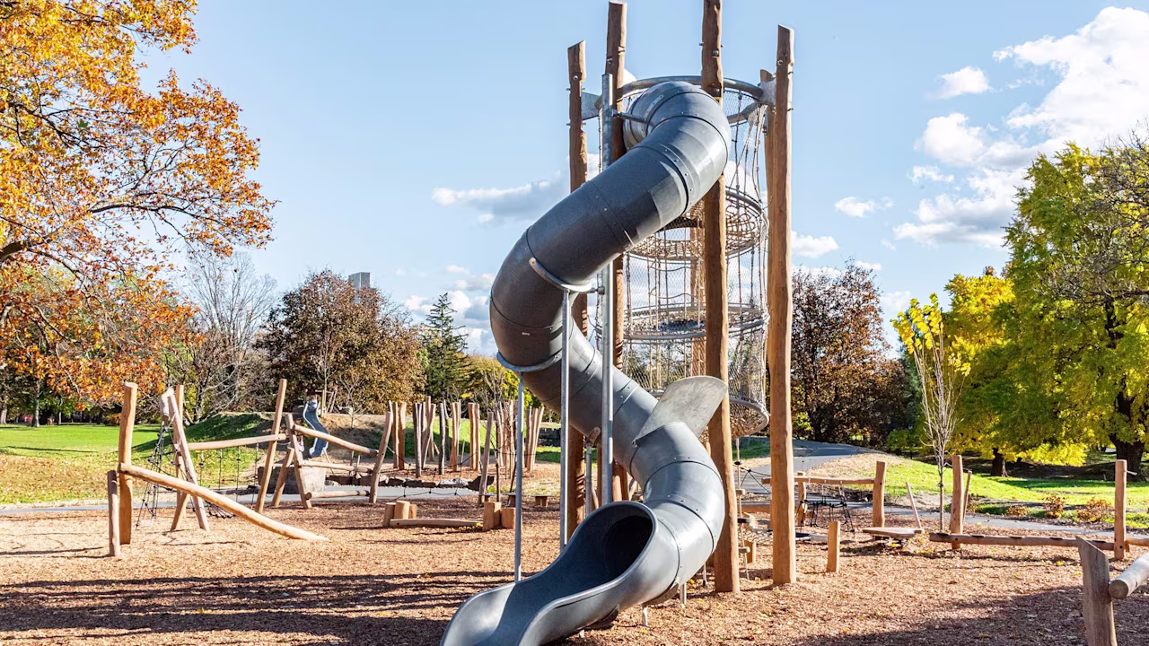 Washington Park Playground - Image 2