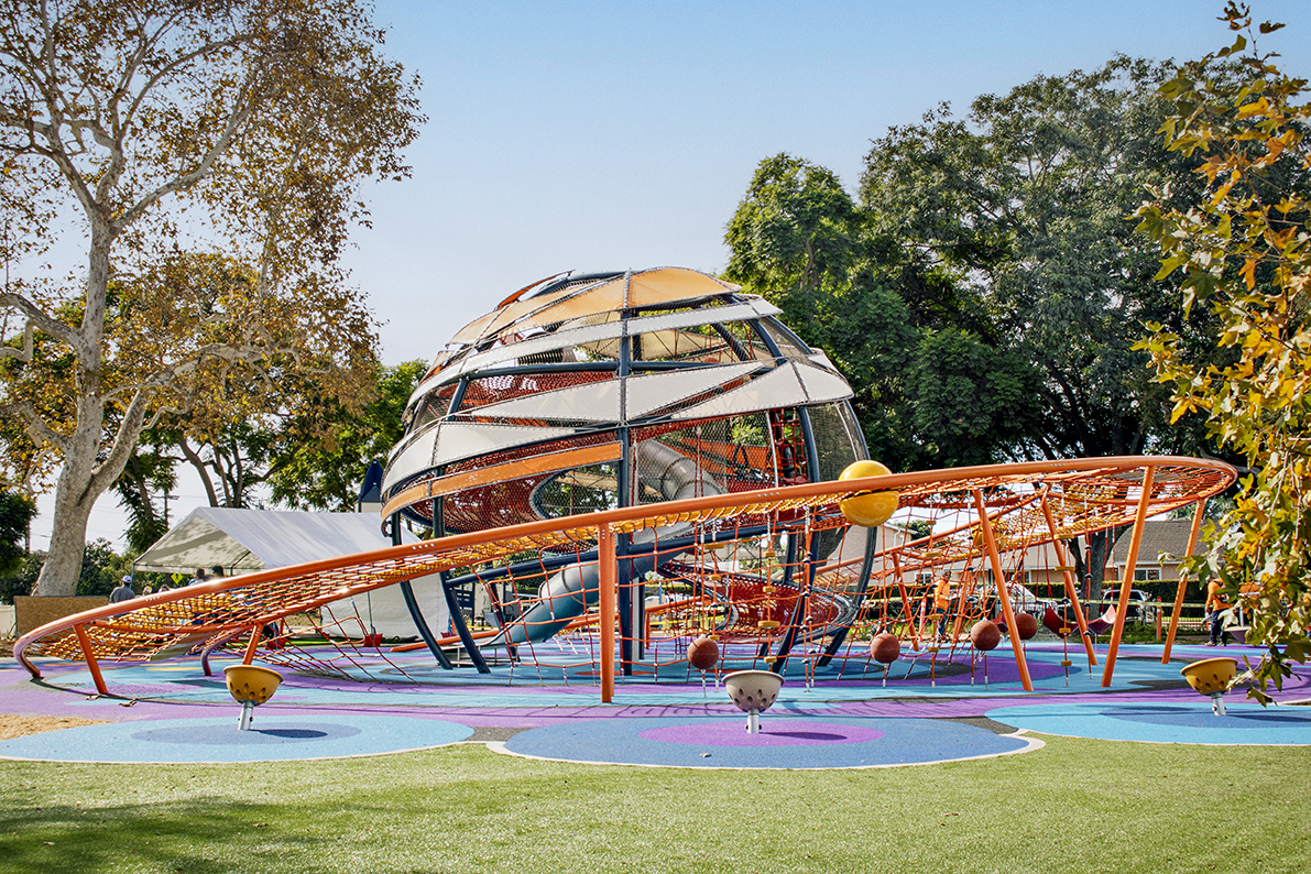 robinia play sculptures reference image