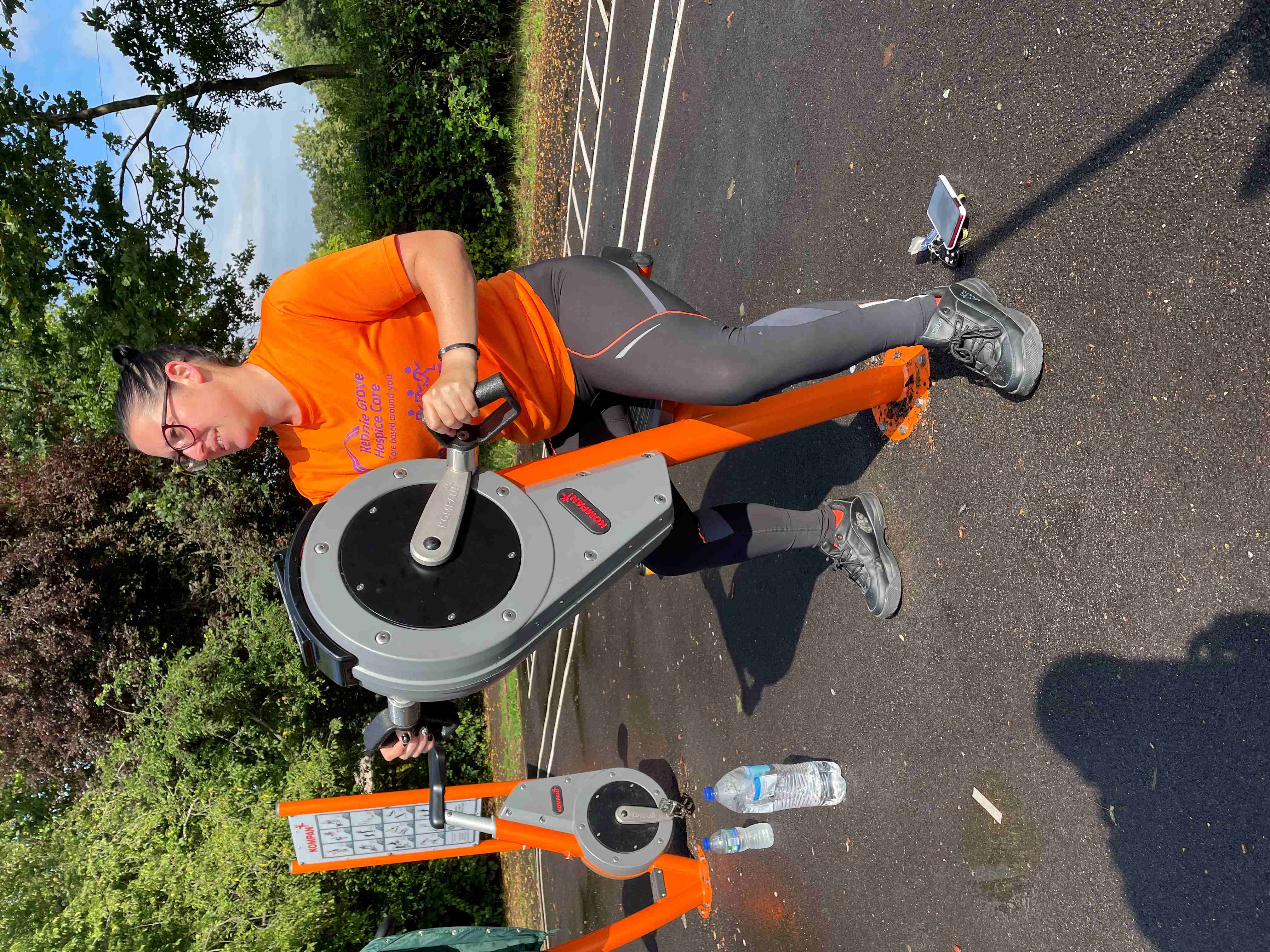 Memorial park outdoor gym - image 11