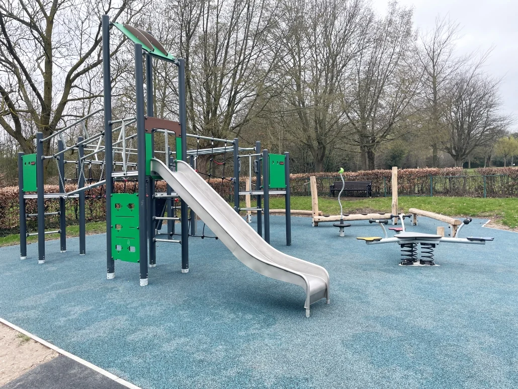 Children's Play Area Play Systems and Springers