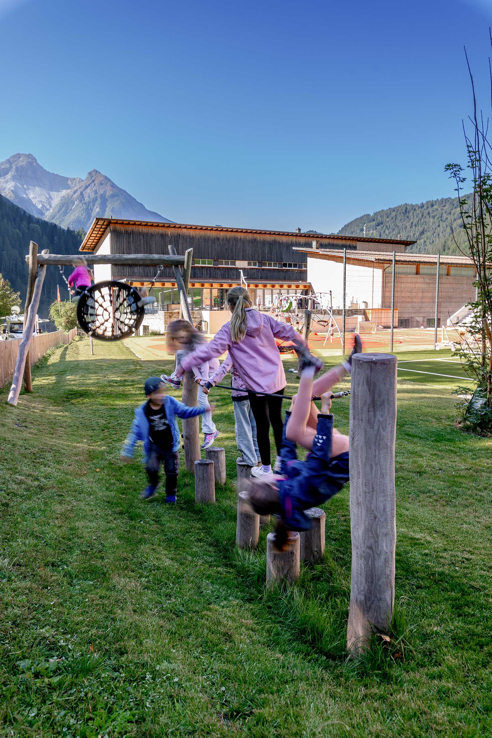 CH Ref Schulhaus-Strada 2400x1600 9435