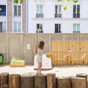 Les Cours Oasis - top slider