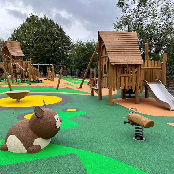 ES/IT Schools brochure Page - info 5