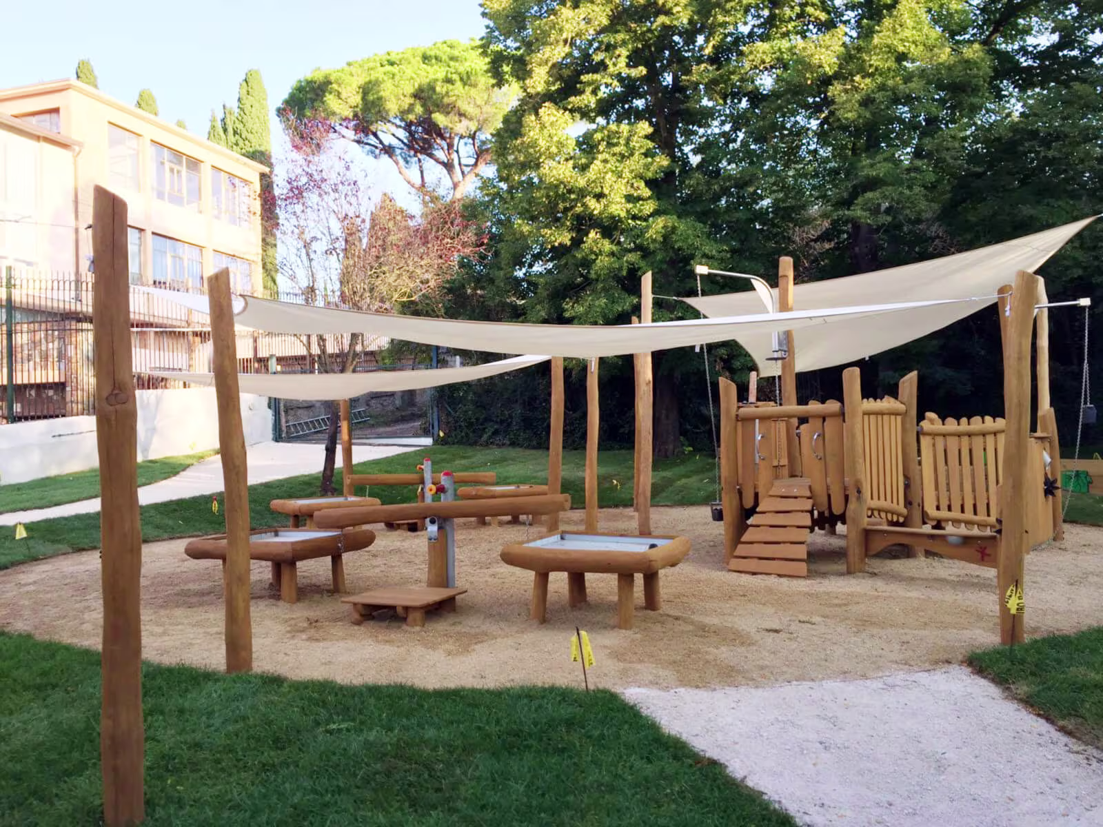 LOCALISED! IT Marymount 03