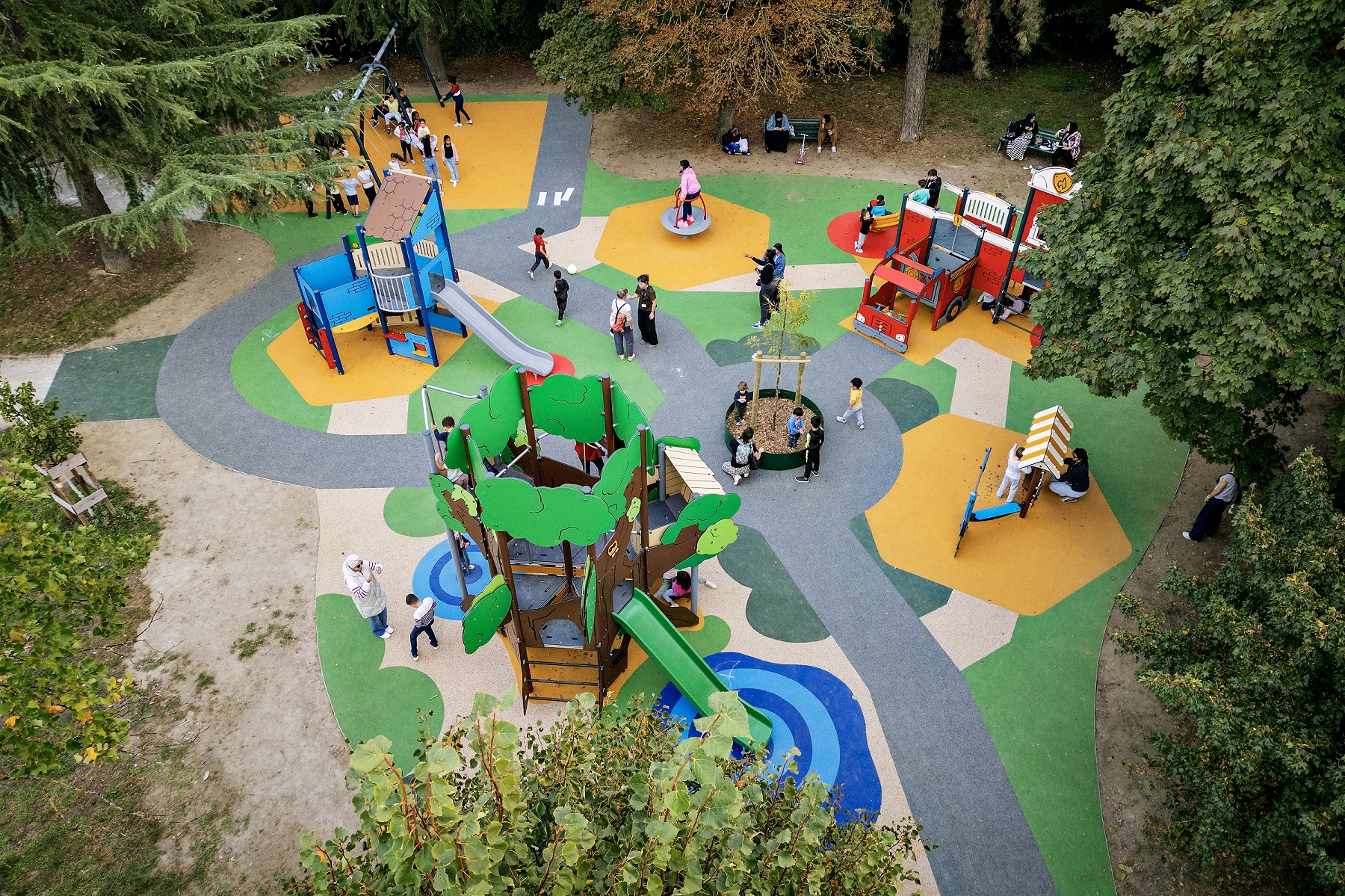 KOMPAN 240931 TOULOUSE DJI 0247